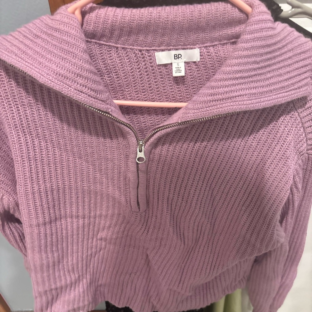 Comfy lightweight BP purple sweater. Size Small